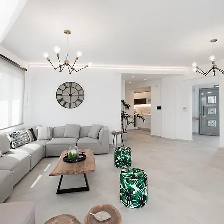 Oasis, Luxury * Ρέθυμνο
