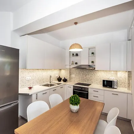 Villa Oasis, Luxury Resmo