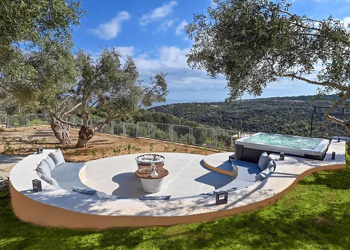 Oasis, Luxury ريثيمنو